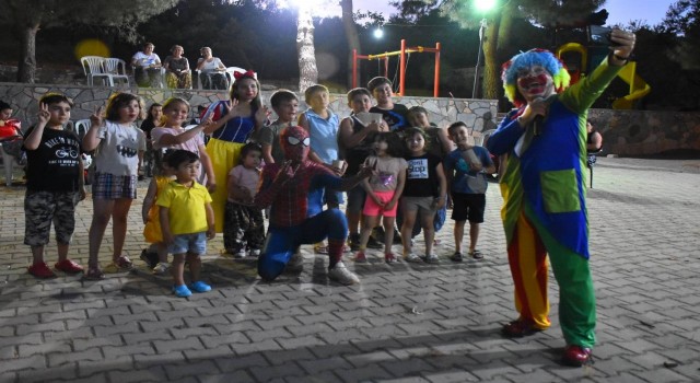 Edremit Belediyesinden çocuklara yaz şenliği