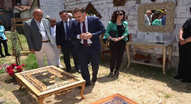 Edremitte Halk Eğitimi Sergisi açıldı