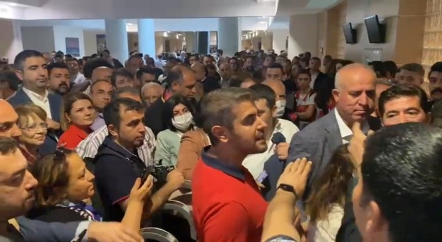 Ekrem İmamoğlunun yargılandığı davada karar bekleniyor