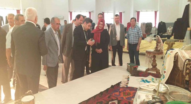 El emeği ürünler sergilendi