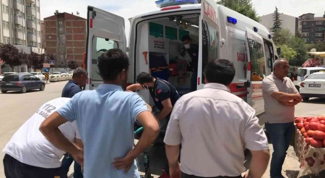 Elazığda bıçaklı kavga: 2 yaralı
