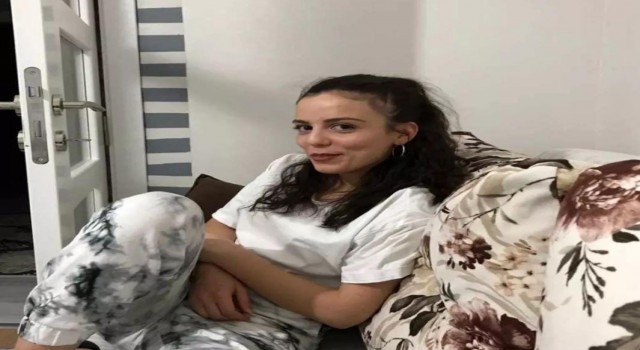 Elazığda otomobilin çarptığı genç kız hayatını kaybetti