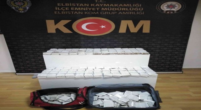 Elbistanda 500 paket doldurulmuş makaron ele geçirildi
