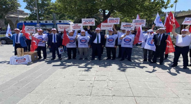 Emekli Memur-Sen Genel Başkanı Küçükkösen: “Emeklilerle çalışanlar arasında açılan maaş farkı kapatılmalıdır”