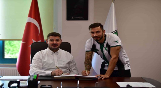 Emre Sağlık, Denizlisporla yola devam ediyor