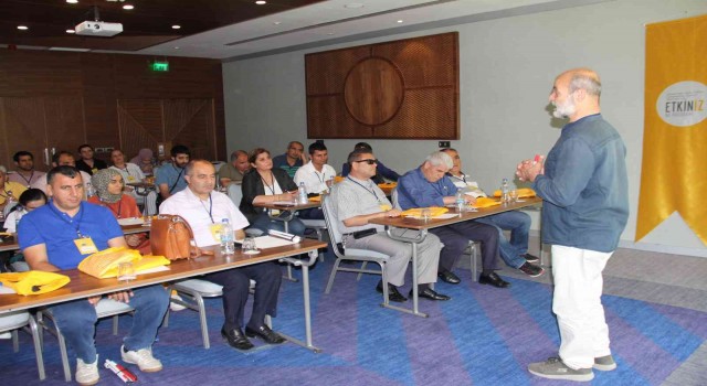Engellilere “Etkiniz” eğitimi verildi