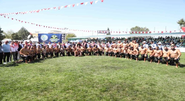 Er meydanında 600 pehlivan mücadele edecek
