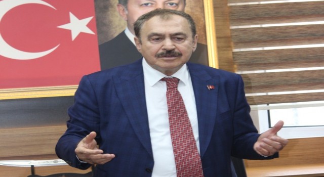 Eroğlu: “Muhtarlar devlet ve millet arasında bir köprüdür”