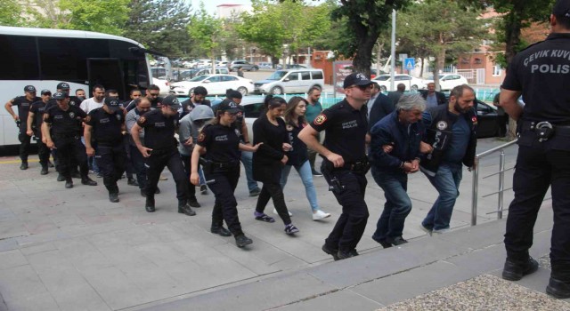 Erzurumda ‘Torba Patlatma Operasyonu: 9 gözaltı