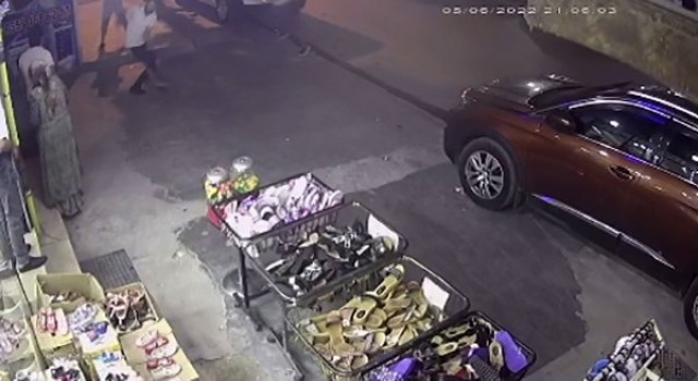 Esenyurtta 3 kişinin yaralandığı silahlı kavganın yeni görüntüleri ortaya çıktı