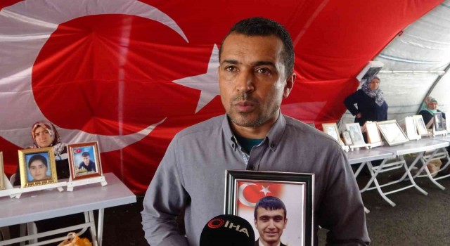 Evlat nöbetindeki ailelerden İnce ve Akşenere ziyaret tepkisi