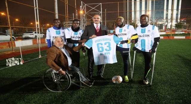 Eyyübiye Belediyespor Süper Ligde kalmayı başardı
