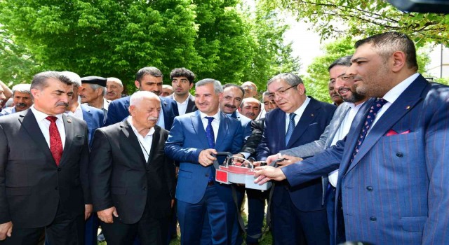 Faik Erdoğan Vakfı, Malatyaya ikinci camiyi kazandırıyor