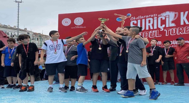 Fatihte Suriçi Kupası Ödül Töreni gerçekleştirildi