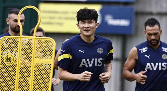 Fenerbahçede yeni sezon hazırlıkları devam etti