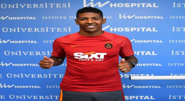 Galatasaraylı futbolcular sağlık kontrolünden geçti