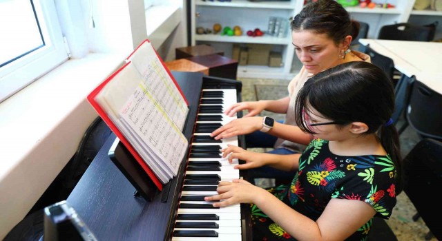 Gaziantep Sanat Akademisinde çocuk sanat kursları başladı