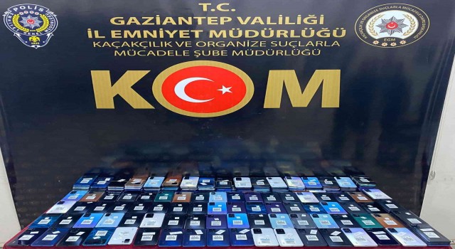 Gaziantepte 186 adet kaçak cep telefonu ele geçirildi