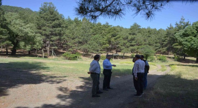 Gedizde piknik alanı yeniden düzenleniyor