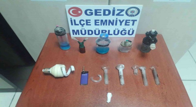 Gedizde polis uyuşturucuya geçit vermiyor