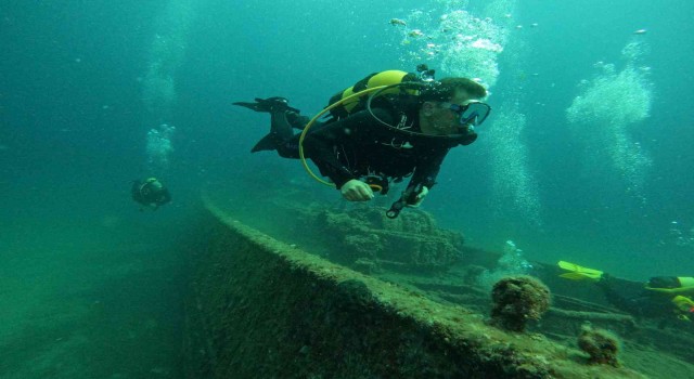 Gelibolu Tarihi Sualtı Parkı yerli ve yabancı turistleri ağırlıyor