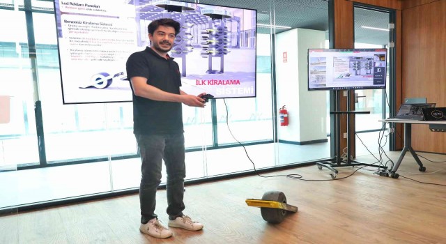 Genç girişimciler projelerini Başakşehirde görücüye çıkardı