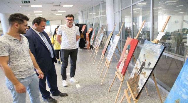 Genç kursiyerlerin tabloları sergilendi