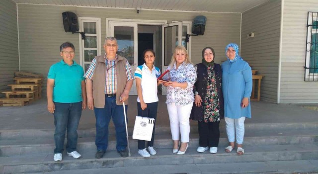 Gençler Arası Öykü Yarışmasında Hataylı Sıla Türkiye birincisi