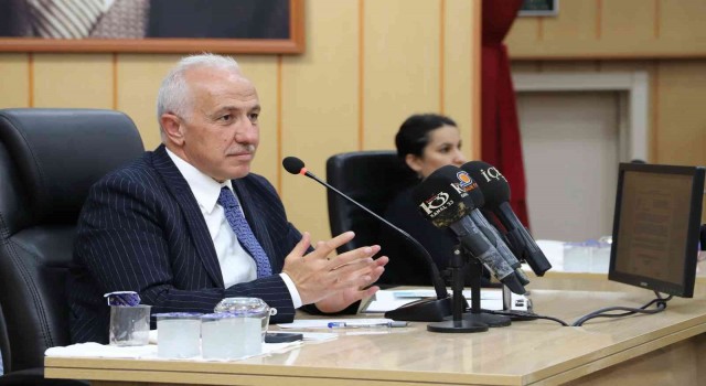Mustafa Gültak: "Mersini lojistik üssüne ve güçlü bir liman şehrine çevirmenin temelini atıyoruz"