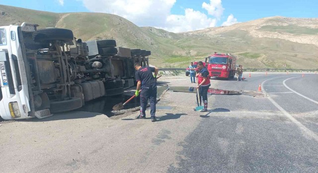Gürpınarda trafik kazası: 1 yaralı