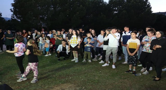 Gürsulu gençlere t-rap coşkusu