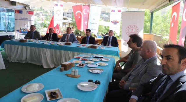 Hakkari Valisi Akbıyık: Eğitimde iyi bir ivme yakaladık