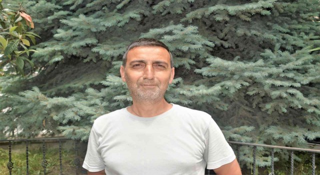 Hastane bahçesinde tilkiden sonra çakal görüntülendi