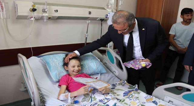 Hastanede karne heyecanı