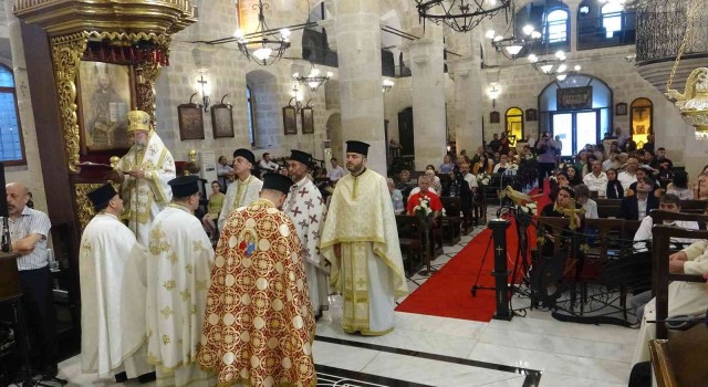 Hatayda St. Pierre Aziz Petrus ve Pavlus Bayramı kutlandı