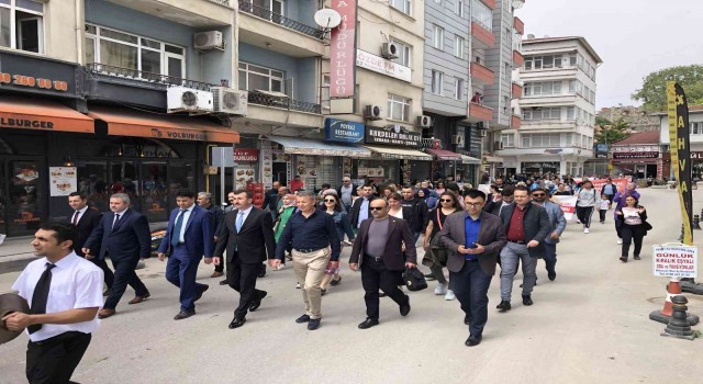 Hayat Boyu Öğrenme Haftası yürüyüşü
