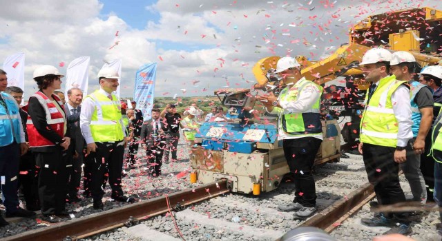 Hızlı tren Kapıkuleye ulaşacak, İstanbul-Edirne arası 1 saat 35 dakika olacak