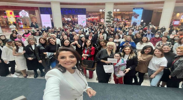 Hür: Girişimci kadınlar sosyal medyadan faydalanmalı
