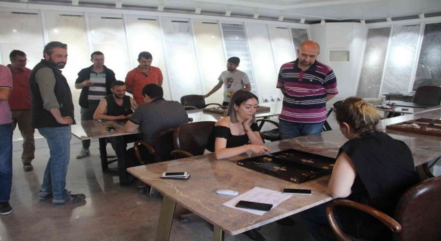 Hürok Mermer çalışanları Tavla Turnuvasında yarıştı