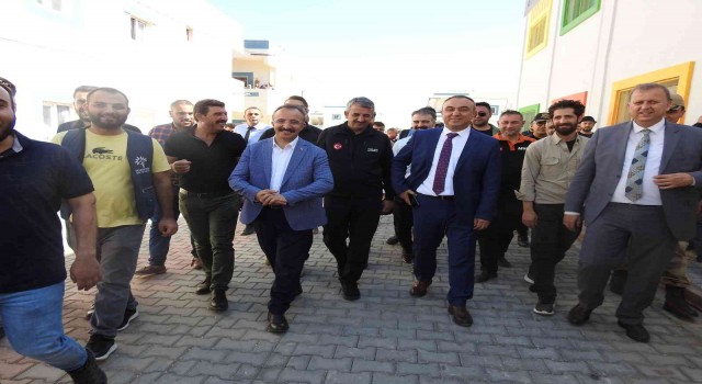 İçişleri Bakan Yardımcısı Çataklı: “1 milyon Suriyelinin gönüllü geri dönüşüne yönelik 240 bin konut yapılacak”