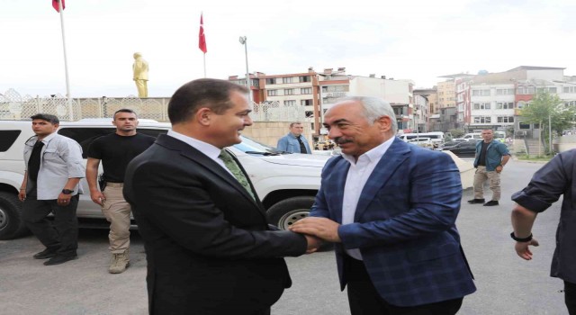 İçişleri Bakan Yardımcısı Ersoy Hakkaride