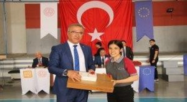 İş Sağlığı ve Güvenliği Bilgi Yarışmasında ödüller sahiplerini buldu