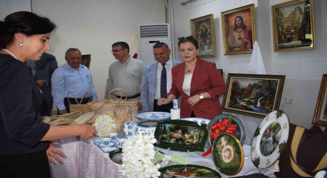 İskenderun Hatmekte yıl sonu sergisi
