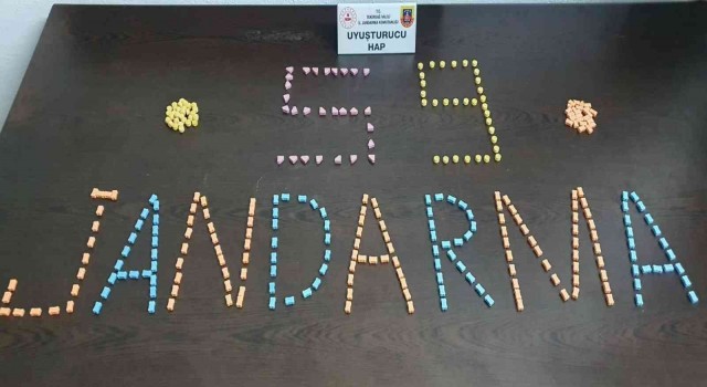 İstanbuldan Tekirdağa gelen şahısta uyuşturucu hap ele geçirildi
