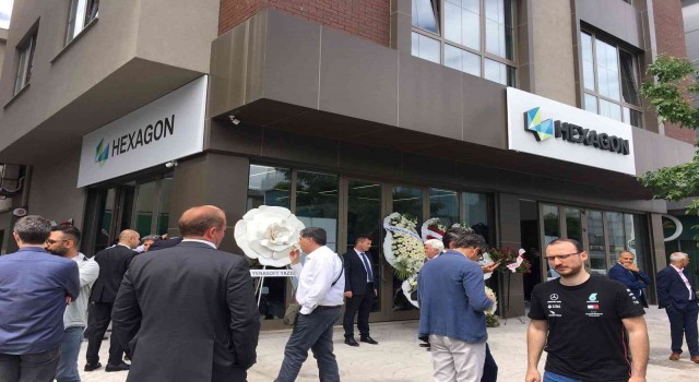 İsveç merkezli şirket yerli yatırımla teknoloji deneyim merkezi açtı