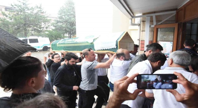 İtalyadaki helikopter kazasında hayatını kaybeden Arif Cez son yolculuğuna uğurlandı