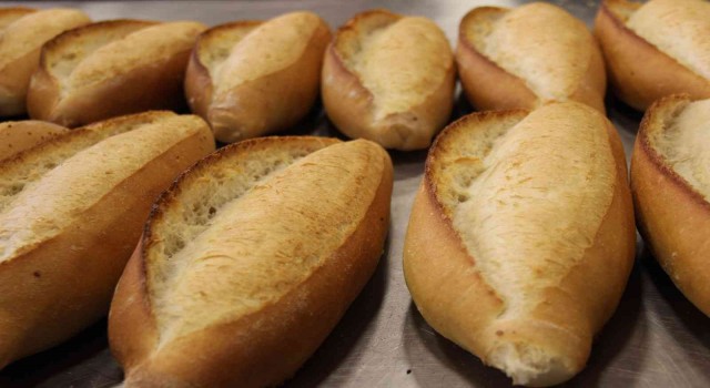 İTO'ya bağlı fırınlarda 210 gram ekmeğin satış fiyatı halen 3 TL'dir