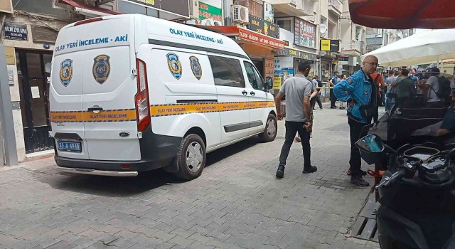 İzmirde berbere silahlı saldırı: 1 ölü, 1 yaralı