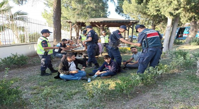 İzmirde toplam 314 göçmen kurtarıldı