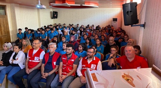 İzmirden Şanlıurfaya gönül köprüsü